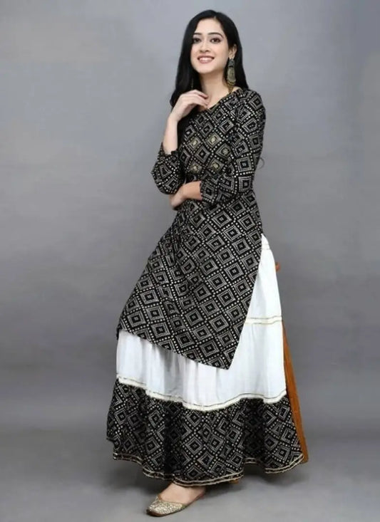 Women Bandhani Kurta and skirt Set